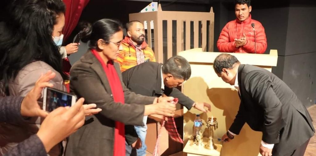 नेकपा महासचिव विप्लवद्वारा सहिद परिवारको साझा संस्था चम्किलो ताराको उद्घाटन