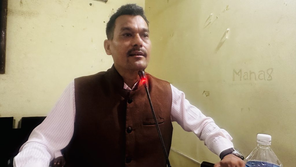 जाति र धर्मको बखेडा झिकेर हामीलाई फुटाउने षड्यन्त्र भइरहेको छ : बसन्त सी