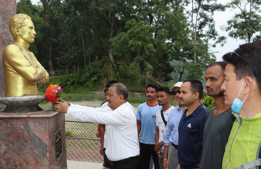 सहिदको सपना साकार पार्न कम्युनिष्टहरु एकजुट हुनुपर्छ : विप्लव