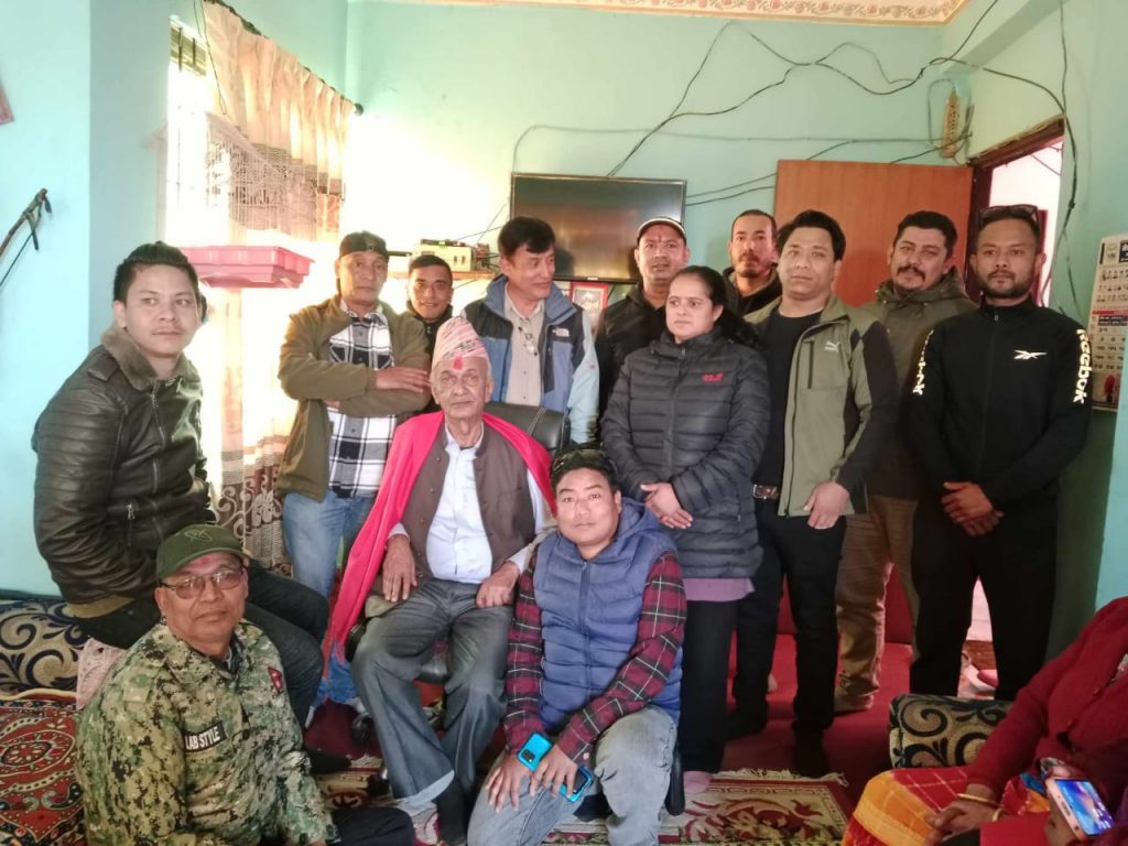 काठमाडौं जिल्ला नम्बर १ ले गर्यो पुराना कम्युनिस्ट नेतालाई सम्मान