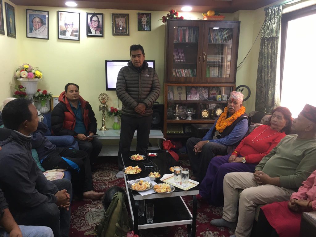 नेकपा काठमाडौं ३ नम्वर जिल्लाद्धारा पाका कम्युनिष्ट नेता बैद्यलाई सम्मान