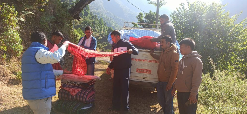 नेकपाको उद्धार टिमद्धारा रुकुम पश्चिममा निरन्तर उद्धार,राहत र सहयोगको कार्य जारी