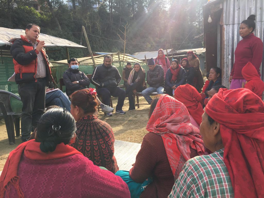 काठमाडौंमा लघुवित्त पीडित महिला र लघुवित्तका प्रतिनिधिहरु बिच संयुक्त अन्तरक्रिया