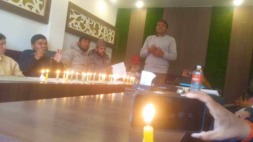 जनपत्रकार संगठन नेपालद्वारा २९ औं जनयुद्ध दिवसको अवसरमा दिप प्रज्वलन