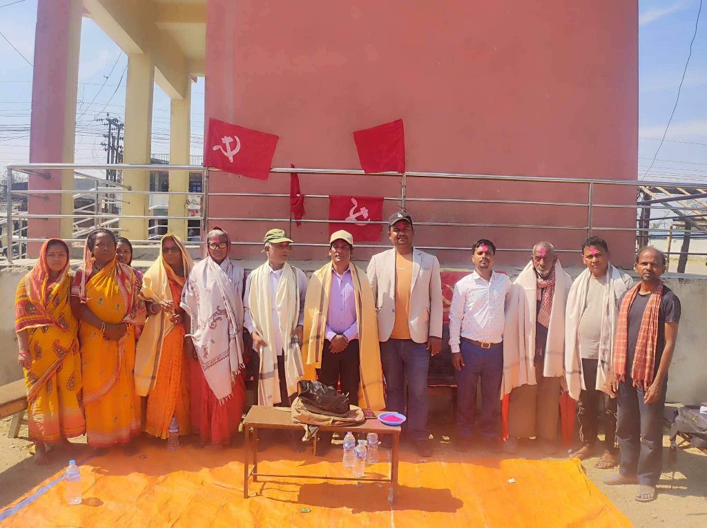 नेपाल कम्युनिस्ट पार्टी रौतहटद्वारा सहिद परिवारलाई सम्मान